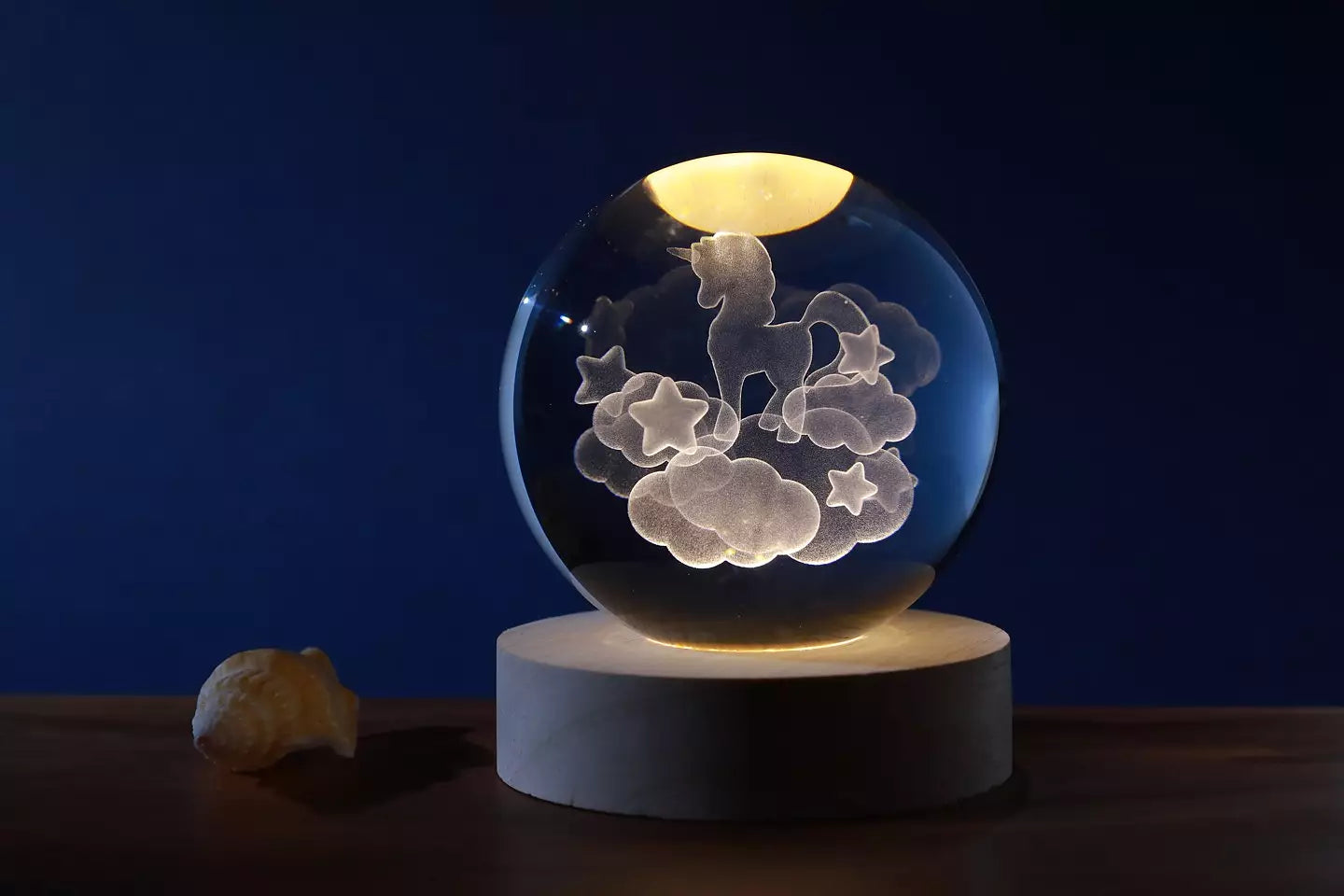 Lamp Crystal ball Medium Unicorn